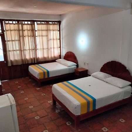 Hotel Bungalows Acuario Puerto Escondido  Buitenkant foto