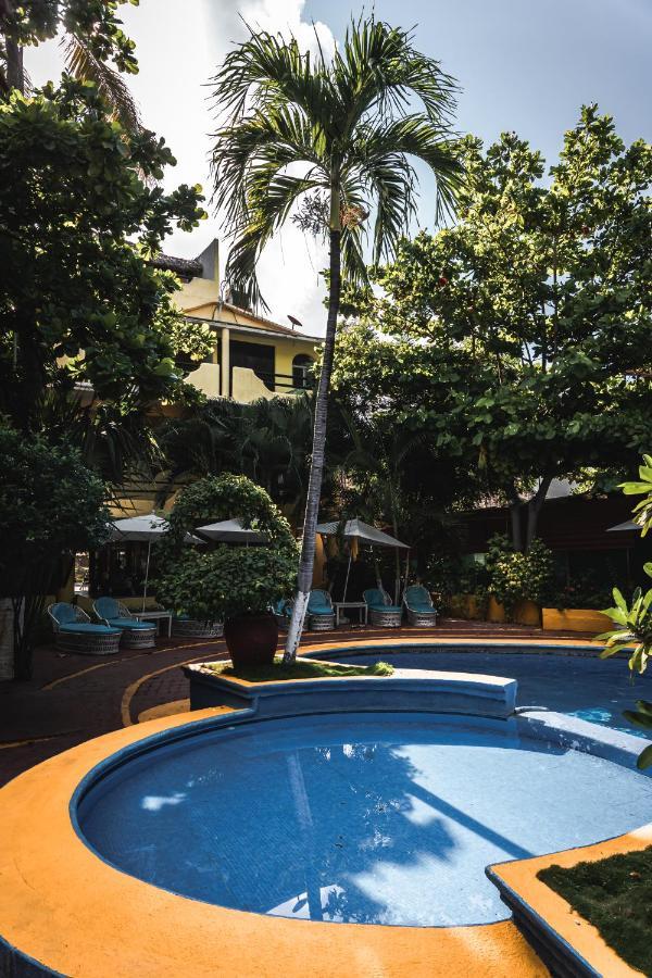 Hotel Bungalows Acuario Puerto Escondido  Buitenkant foto