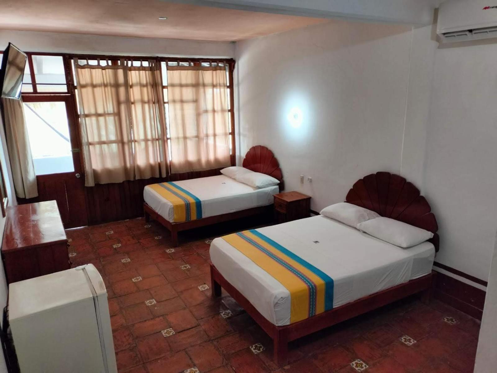 Hotel Bungalows Acuario Puerto Escondido  Buitenkant foto
